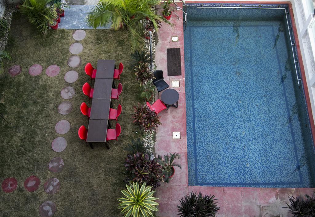 Rishikesh Inn By One Hotels Rishīkesh Esterno foto