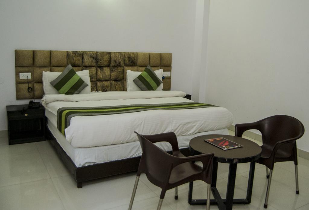 Rishikesh Inn By One Hotels Rishīkesh Esterno foto